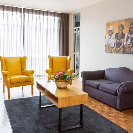 Hotel 224 & Apartments Претория Экстерьер фото